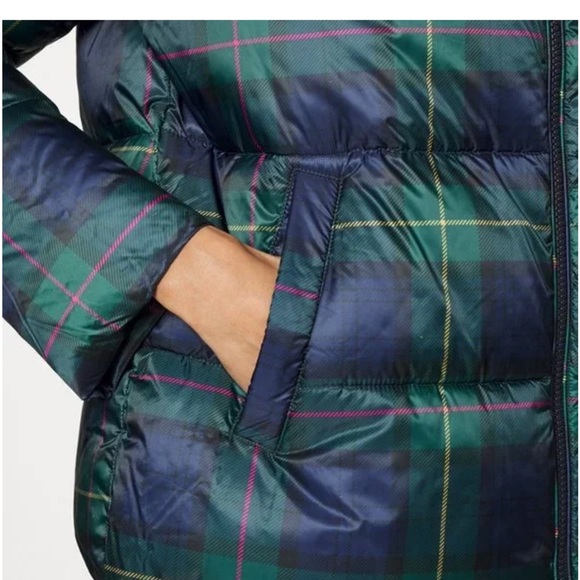 Ralph Lauren, Navy Plaid, Puffer Coat, Small, Never been worn - Picture 3 of 5